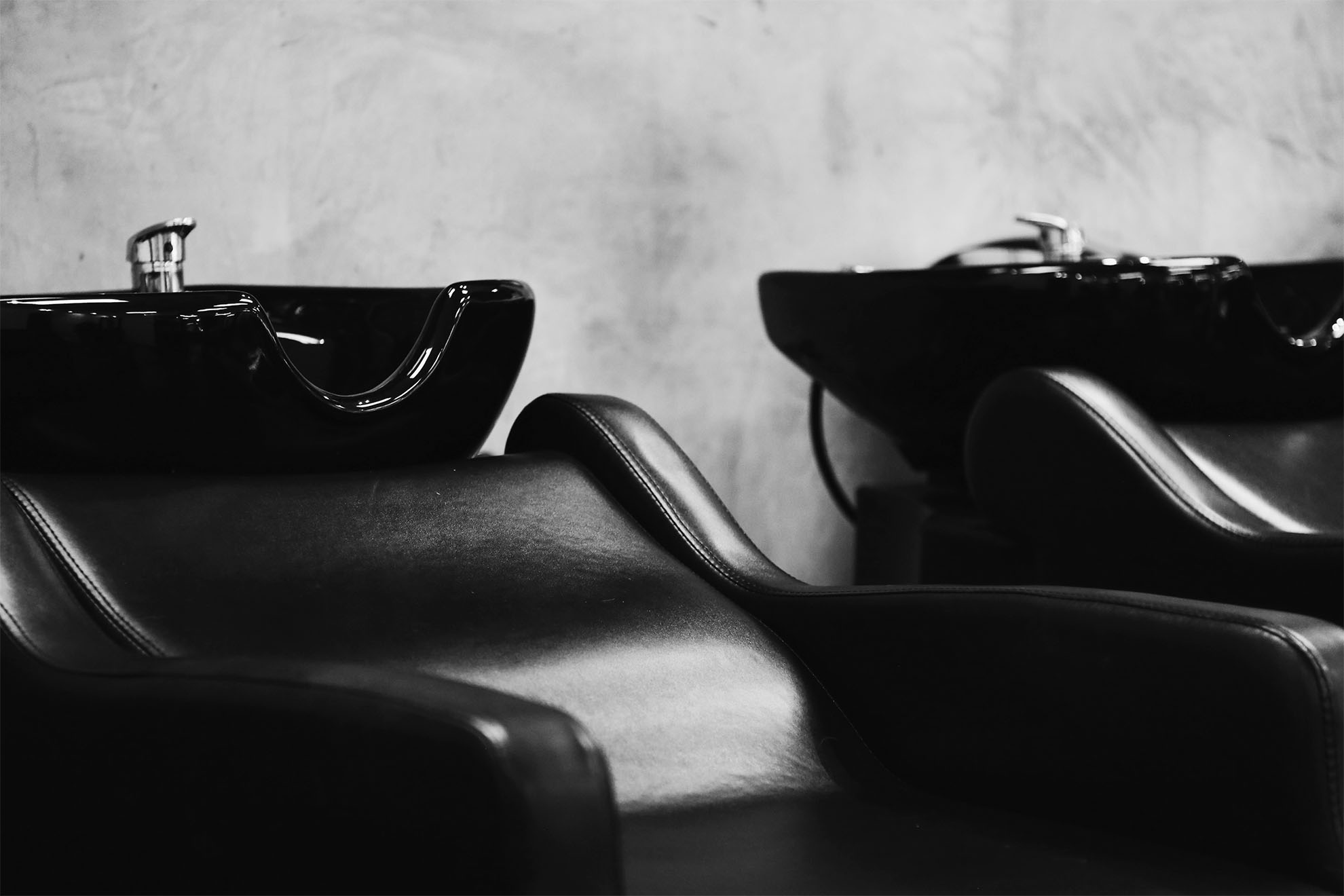 Salon chair