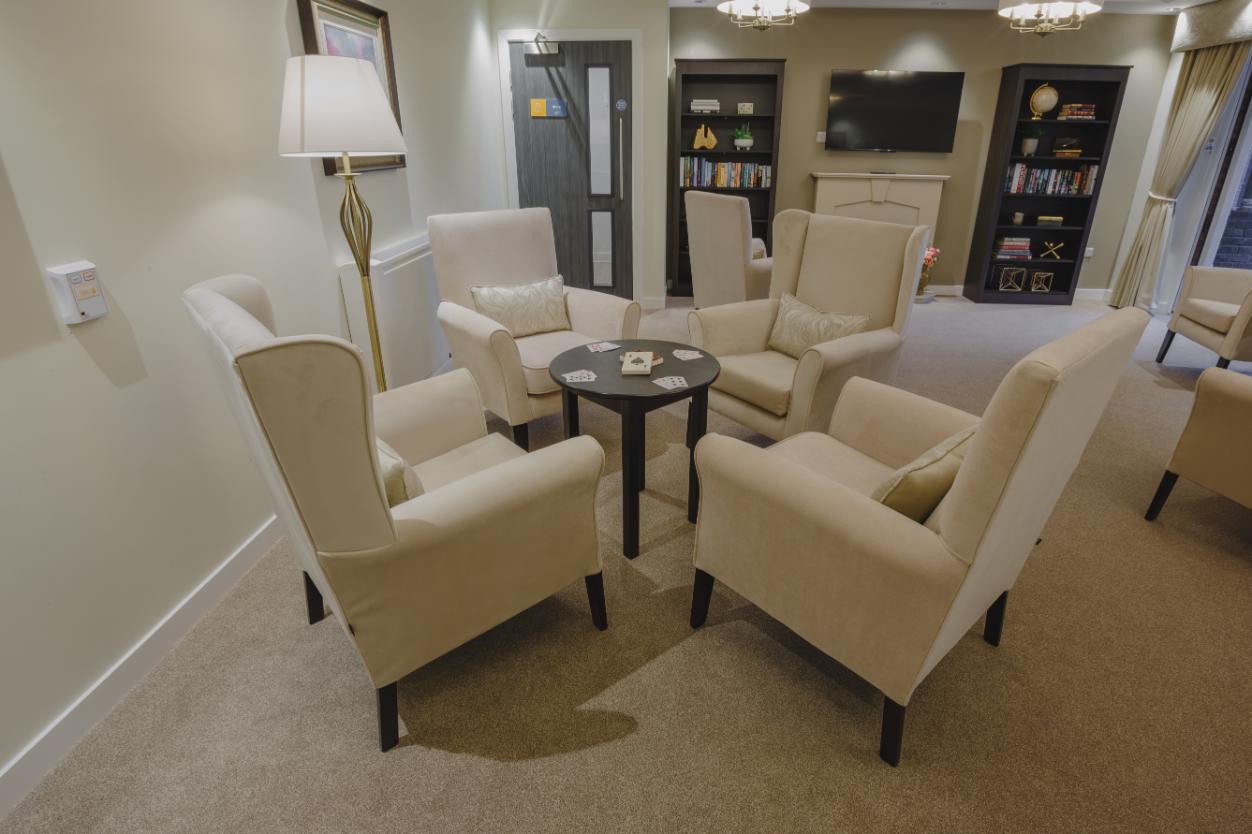 kingfisher dining room