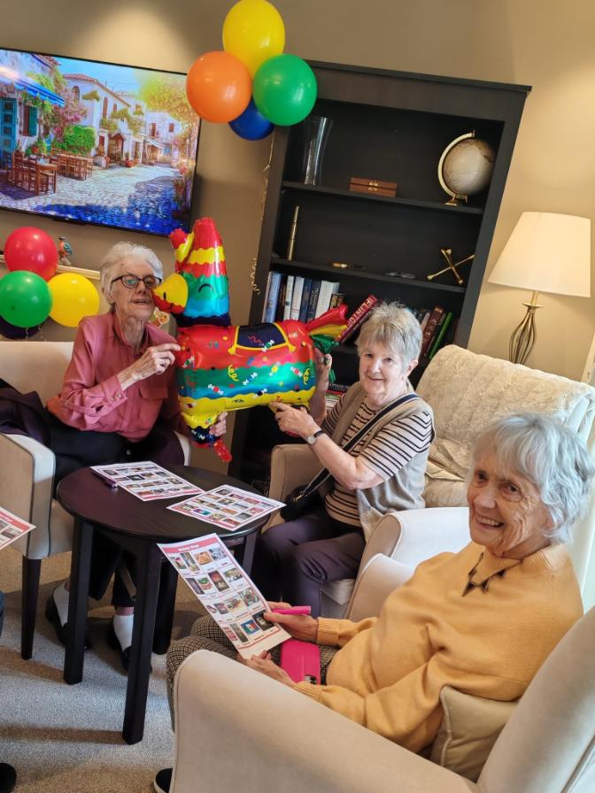 residents doing a quiz on Mexico